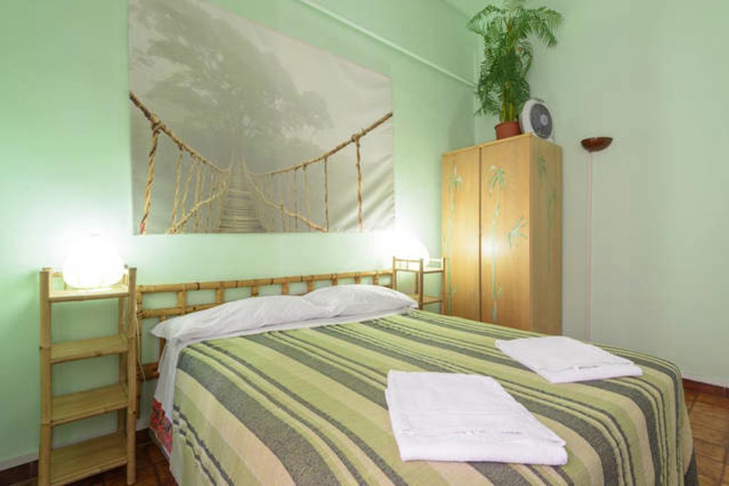 Sixbeds Hotel Rome Exterior photo