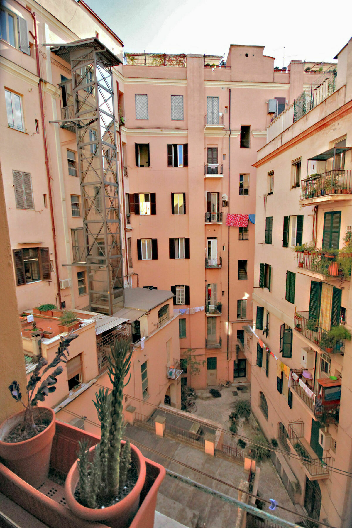 Sixbeds Hotel Rome Exterior photo
